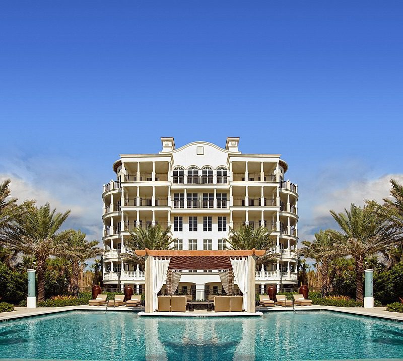 Dolce Vita Palm Beach Shores Condos For Sale at Singer Island