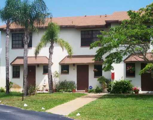 Georgetowne Place Tequesta Homes for Sale