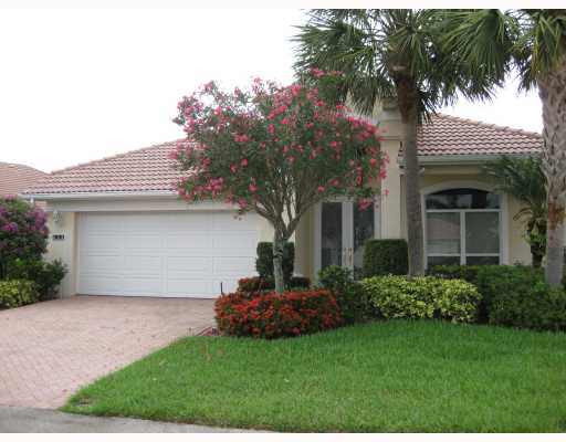Isle of Capri at Kings Isle Homes For Sale in St. Lucie West of Port St. Lucie