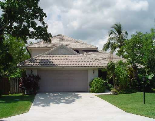 Jupiter Woods Homes for Sale
