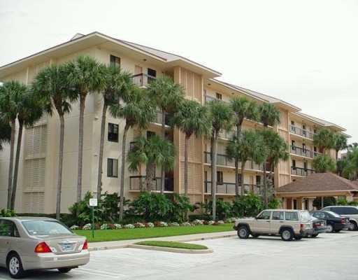 Marina at Bluffs Jupiter Condos For Sale