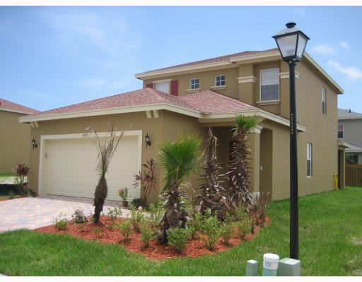 Palm Breezes Club Homes For Sale in Fort Pierce