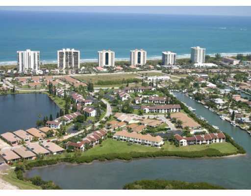 Riverside at the Sands Hutchinson Island Homes for Sale in Fort Pierce