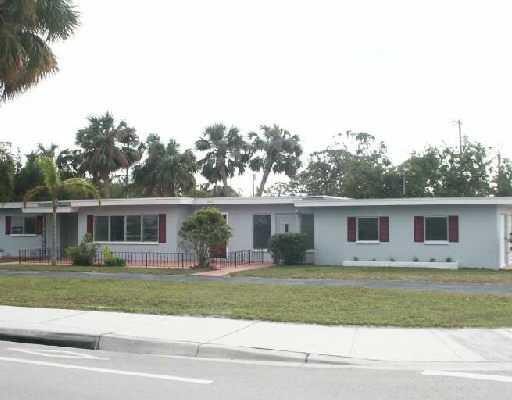 San Lucie Plaza Homes For Sale in Fort Pierce
