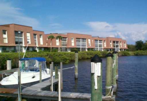 Tarpon Bay Yacht Club Condos For Sale in Port St. Lucie