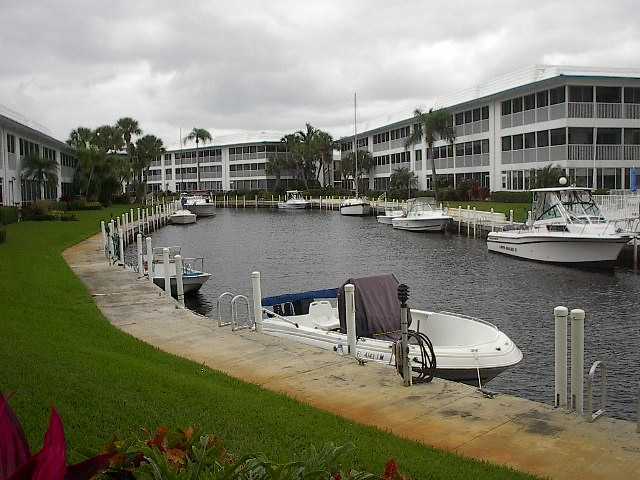 Windjammer Stuart Condos For Sale