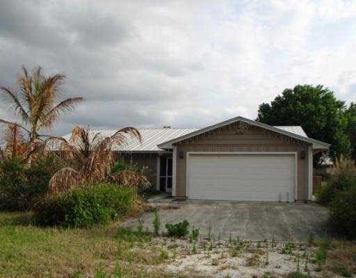 Awiks Minor Palm City Homes for Sale